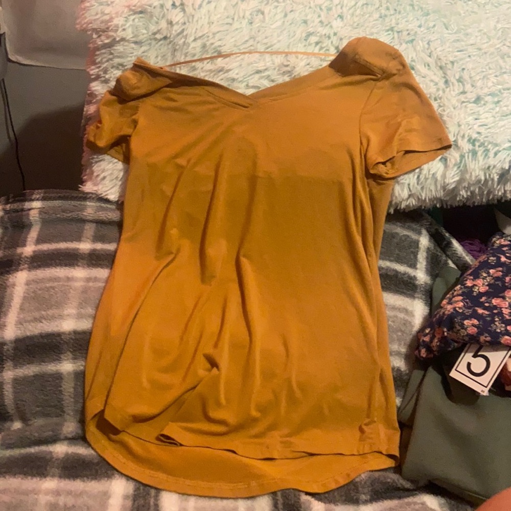 yellow XS blouse with v-neck back